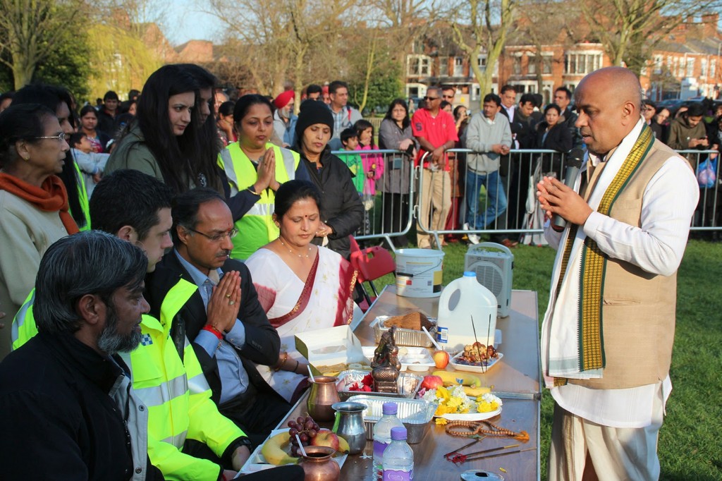 Holi-Leicester-2014-36