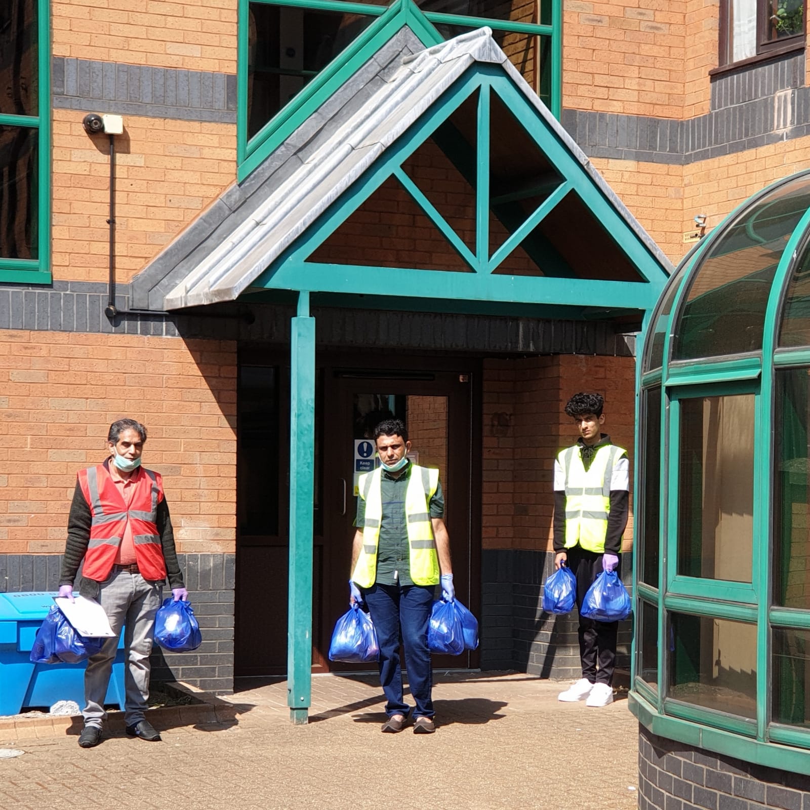 Volunteers delivering parcels to shielding residents